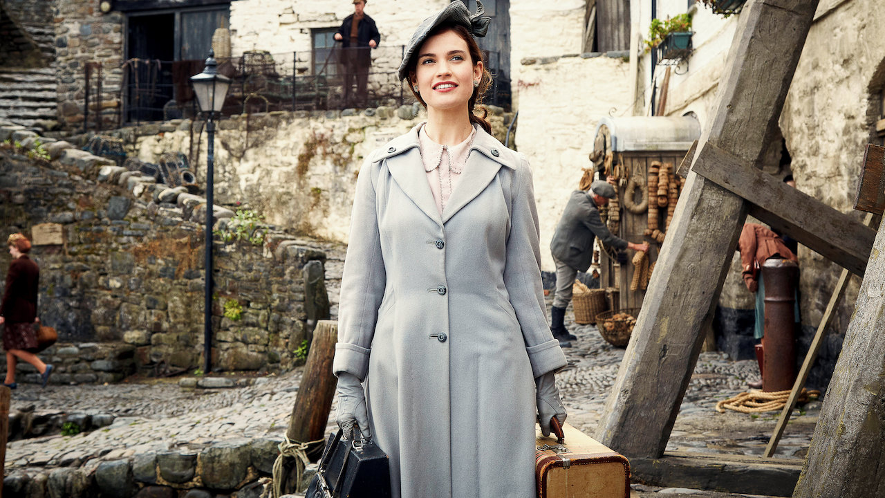 The Guernsey Literary and Potato Peel Pie Society | Netflix